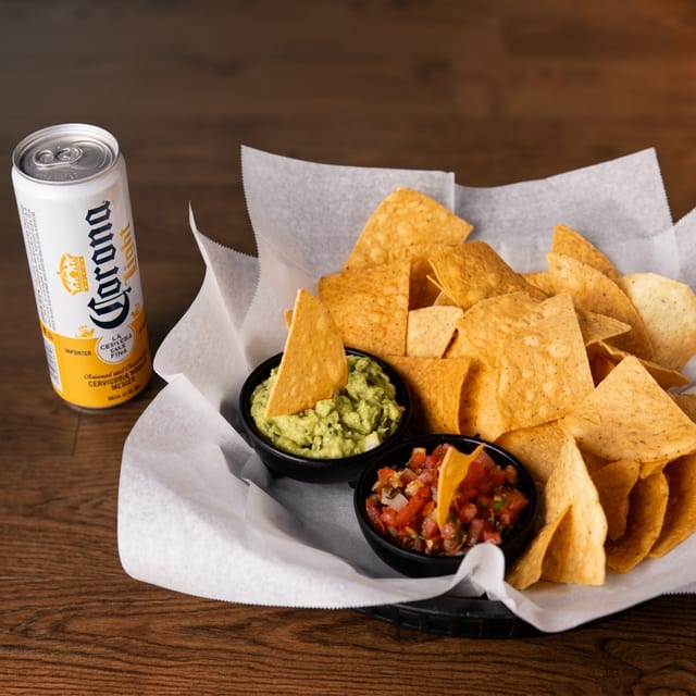 Chips & Guacamole.