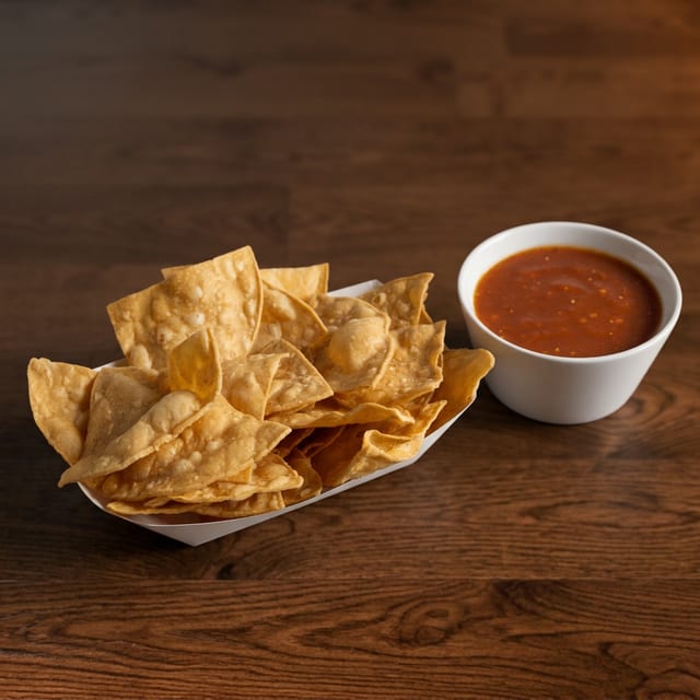 Chips & Salsa.